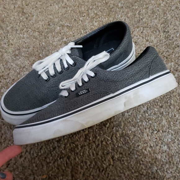 Vans (men's) - Picture 6 of 10